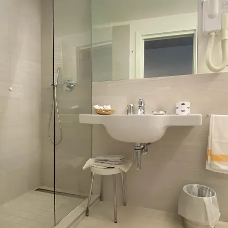 Otel Tirreno
