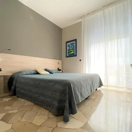 Hotel Tirreno Spotorno