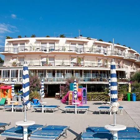 Tirreno Otel