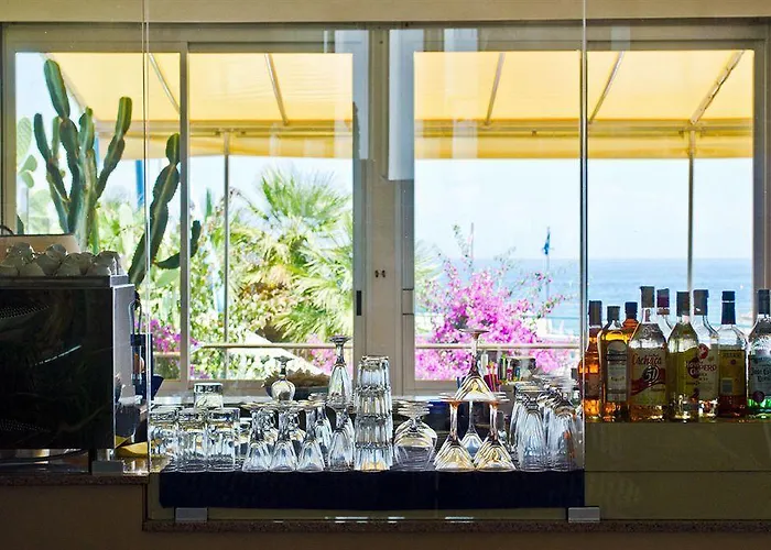 Hotel Tirreno 4*