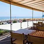 Hotell Tirreno 4*