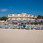 Tirreno Hotell 4*