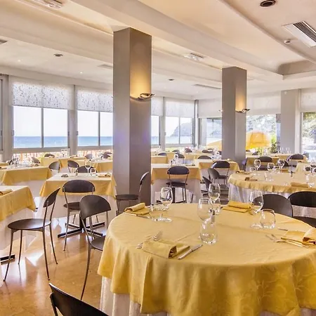 Tirreno Hotel Spotorno