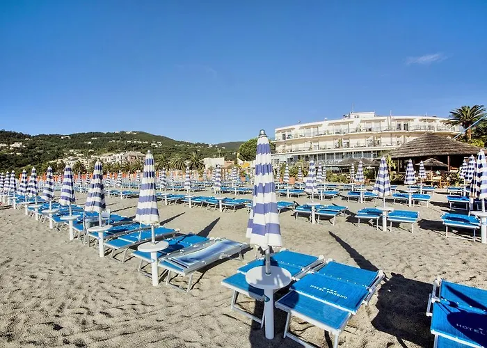 Tirreno Hotel