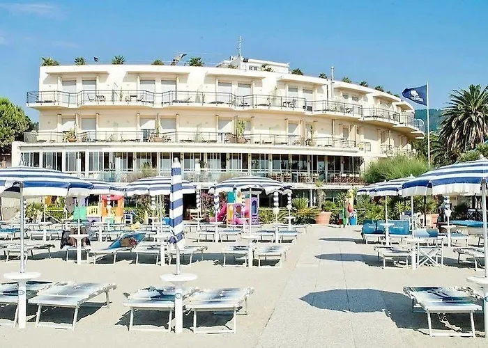 Tirreno Hotel